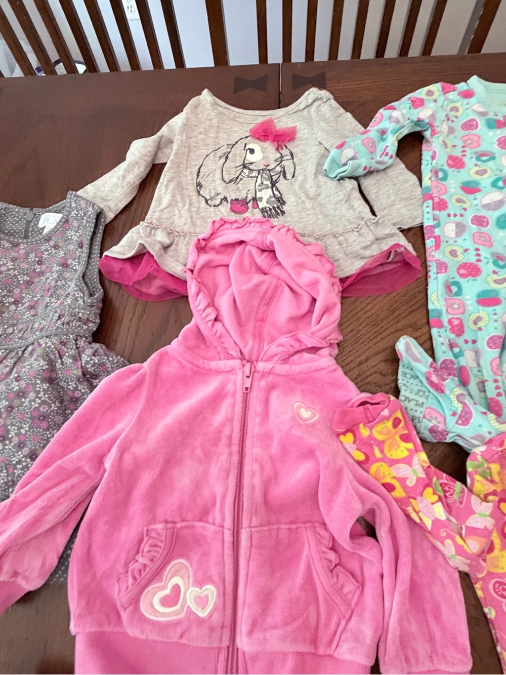 Children’s Place Baby Girl Clothing Bundle 12 Pieces 6-9M Pajamas Dress Hoodie - Picture 4 of 7